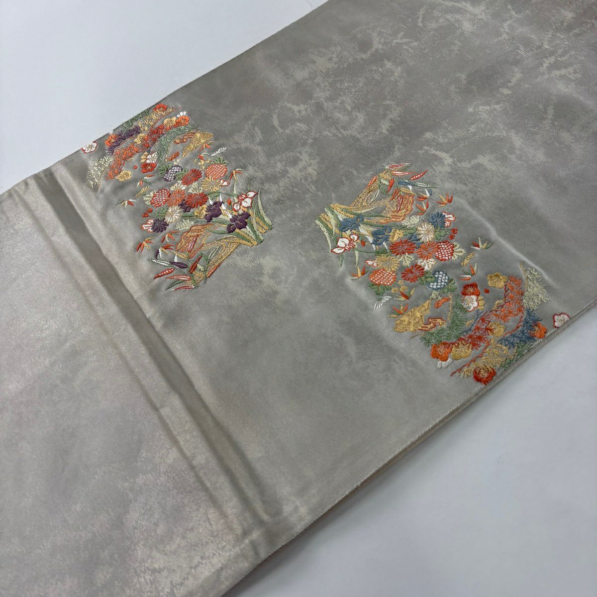 袋帶 名品級 關西仕立 草花紋 流水 金絲 刺繡 米色 大鼓圖案 純蠶絲