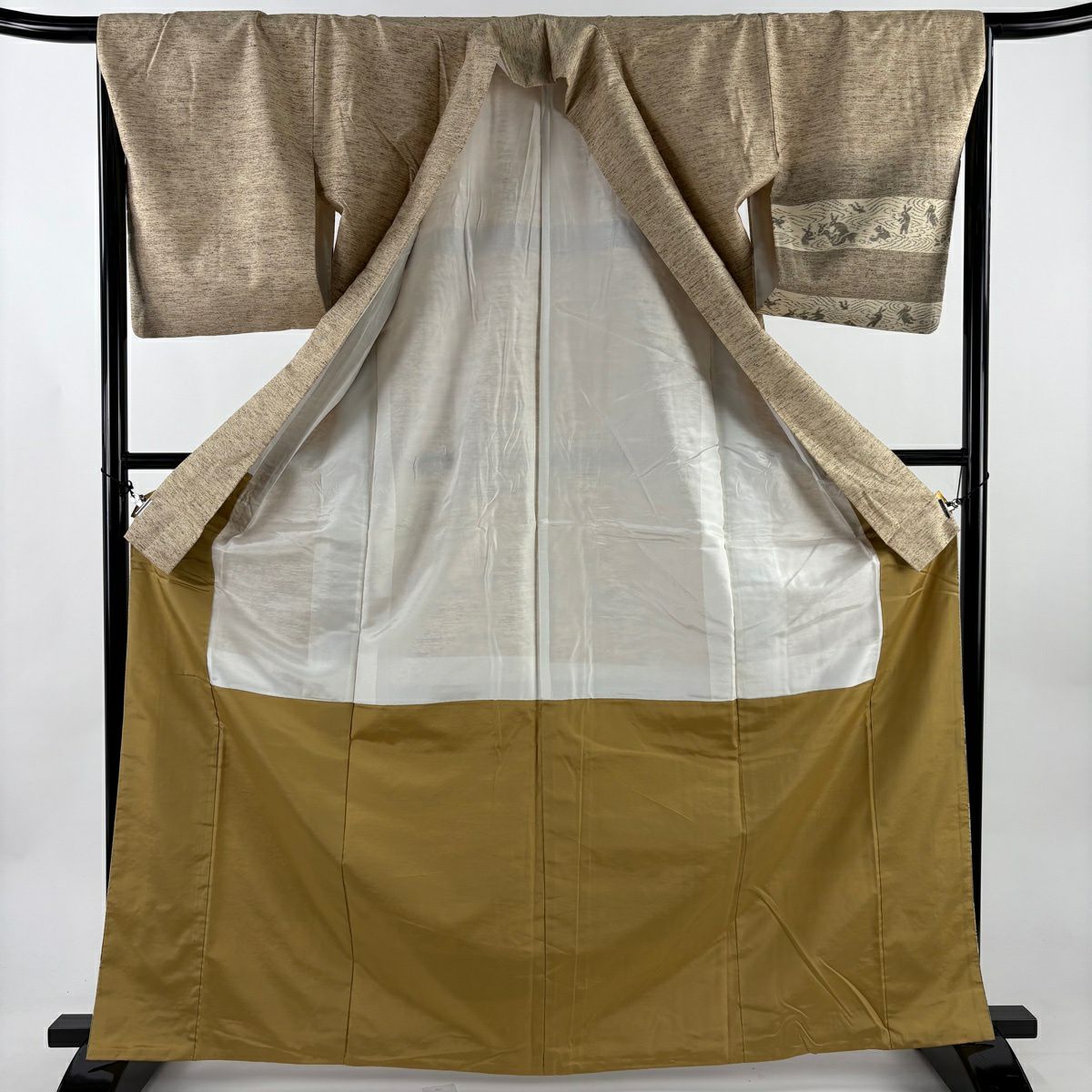 【美品】 付下 身長166cm 袖長64.5cm M 雙層 蕨紬織織 根津儀一 兔子 流水 淺茶 純蠶絲 逸品級