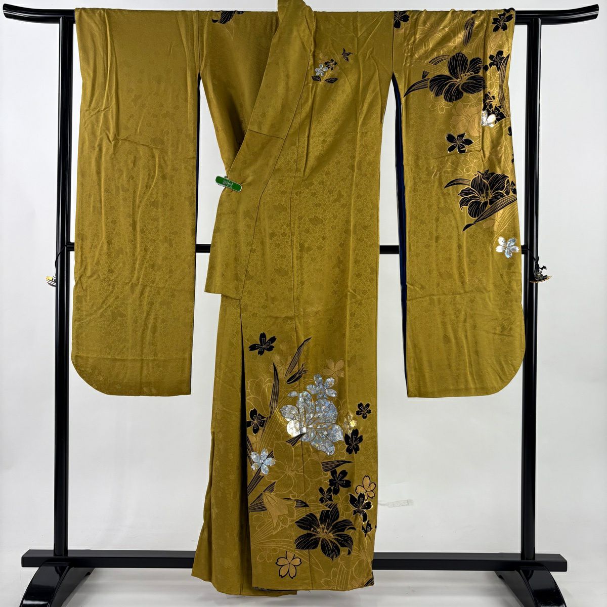 振袖禮服 身長155.5cm 袖長66cm M 雙層 堀省平 落款あり 櫻花 百合 金銀彩 金金箔 黃土 純蠶絲 逸品級