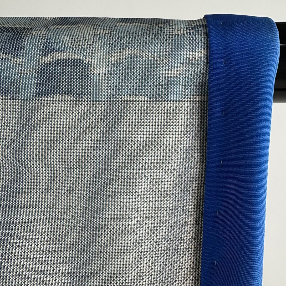 【美品】 大島織 身長158cm 袖長63cm S 雙層 都喜ヱ門 證書附帶 瓦 變市松樹 青灰色 純蠶絲 逸品級