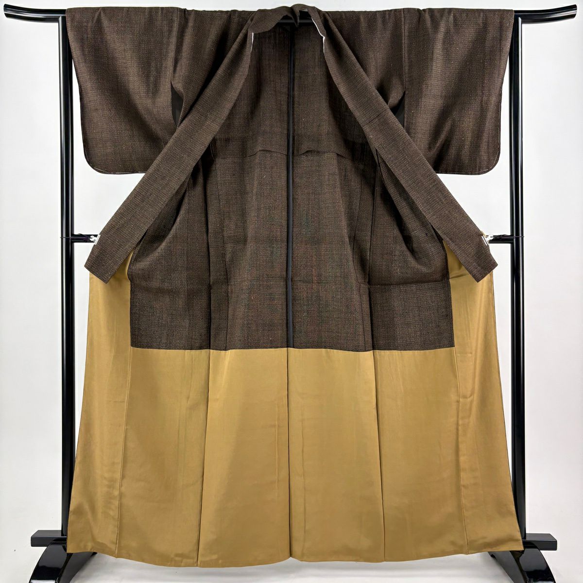 【美品】結城紬織 身長163.5cm 袖長64cm M 雙層 本場結城紬織 胴抜き 證書あり 龜甲絣 焦茶 純蠶絲 逸品級