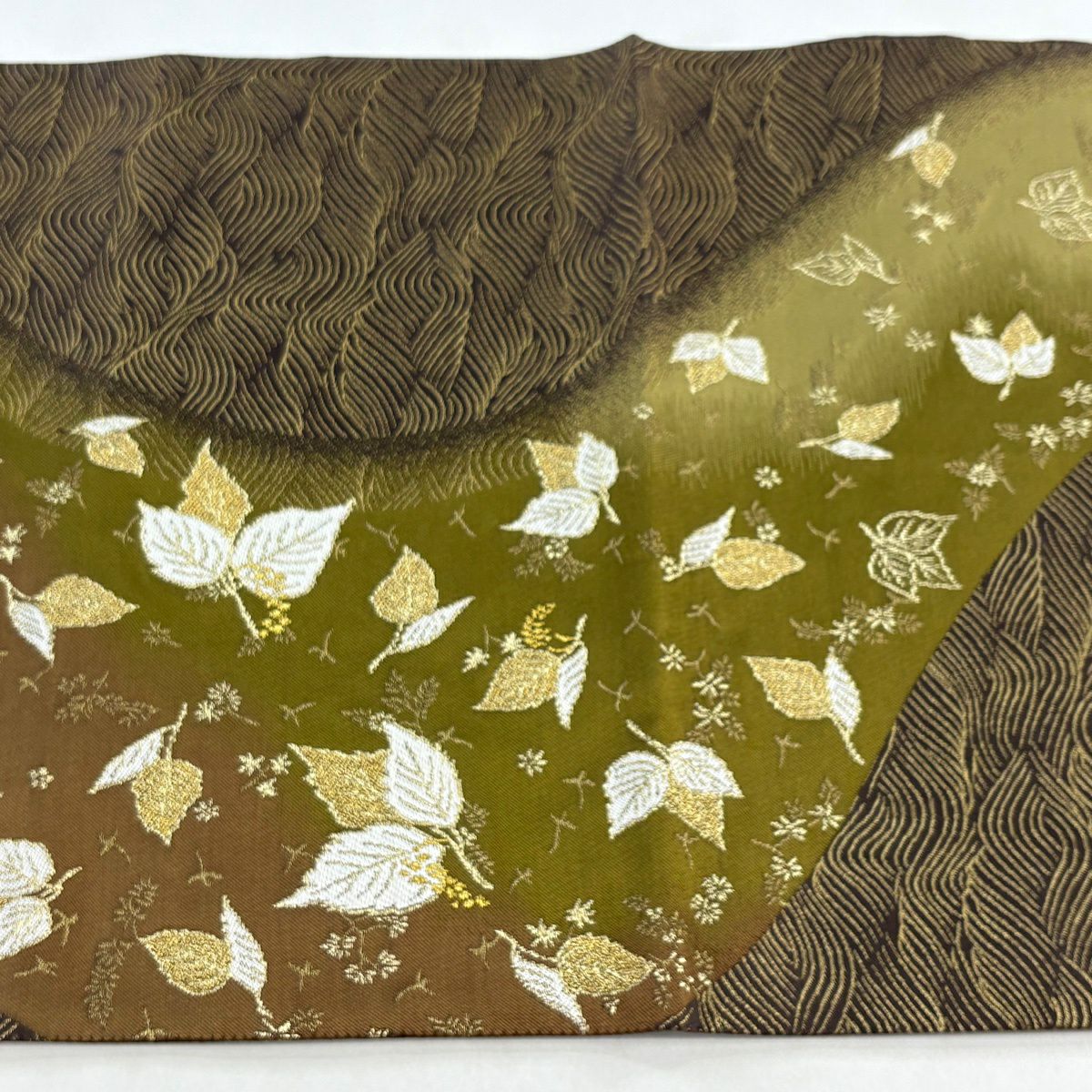 【美品】 袋帶 逸品級 誉田屋源兵衛 落款あり 關西仕立 雜花 波 金絲 茶 お太鼓圖案 純蠶絲