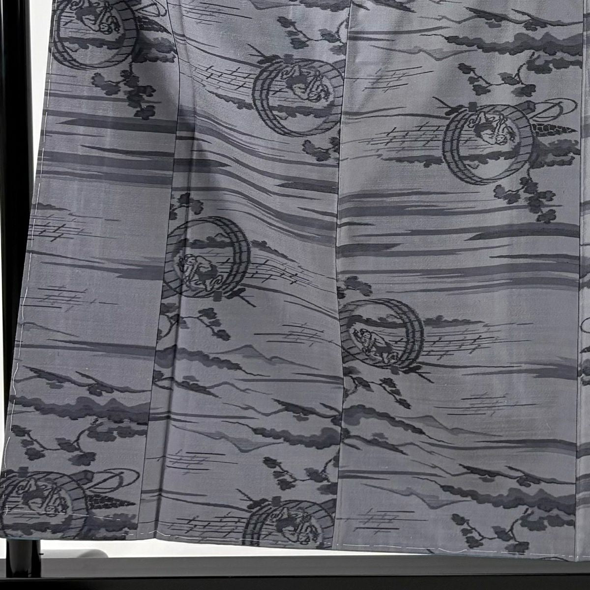 【美品】 紬織織 身長156cm 袖長61cm S 雙層 富嶽36景 人物 風景 灰色 純蠶絲 名品級