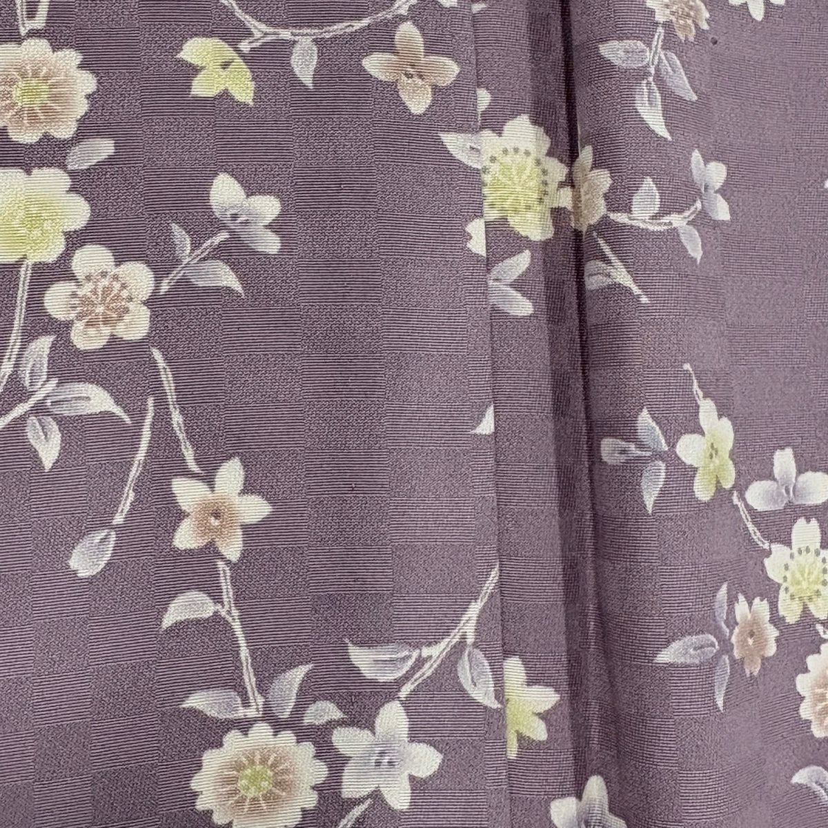 【美品】 小紋 身長166.5cm 袖長65.5cm M 單層 草花紋紋 地紋 淡紫 純蠶絲 秀品級
