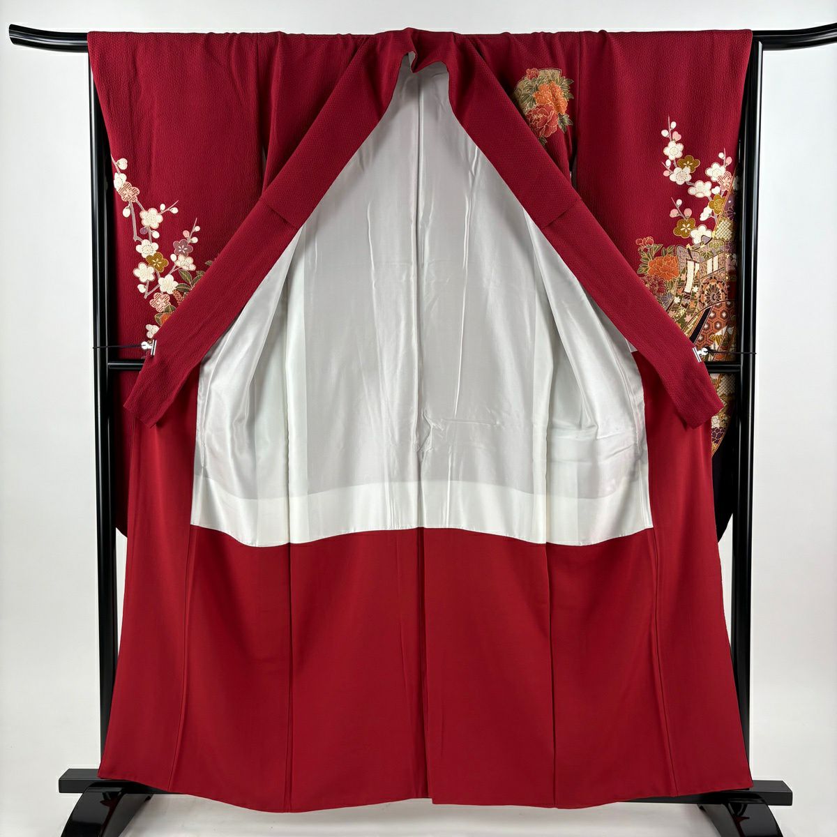 【美品】振袖禮服 身長158cm 袖長67cm M 雙層 牡丹 松樹竹子梅花 金銀彩 深紅 純蠶絲 優品級