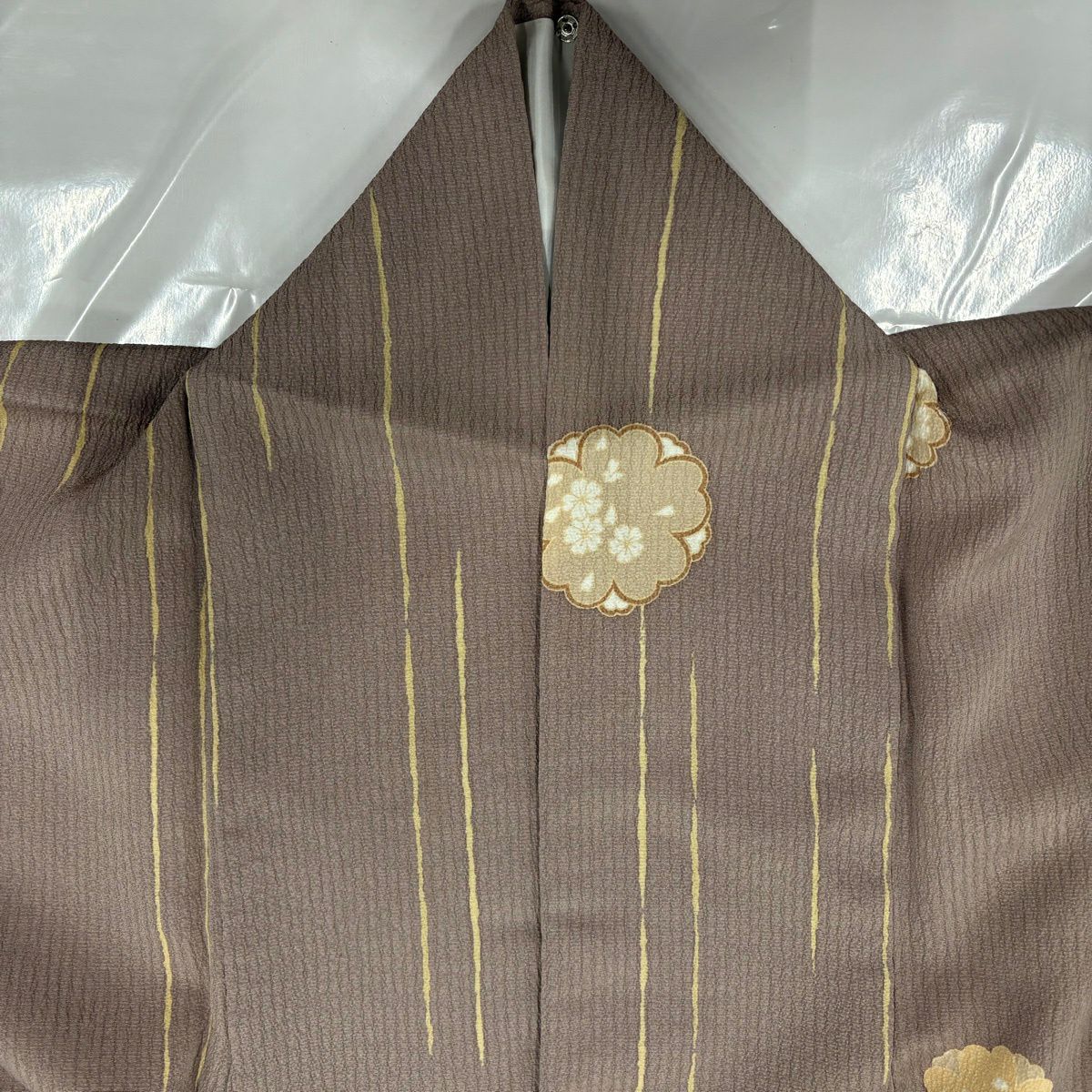 【美品】 小紋 身長156.5cm 袖長64cm M 雙層 櫻花 縱條 薄小豆 純蠶絲 優品級