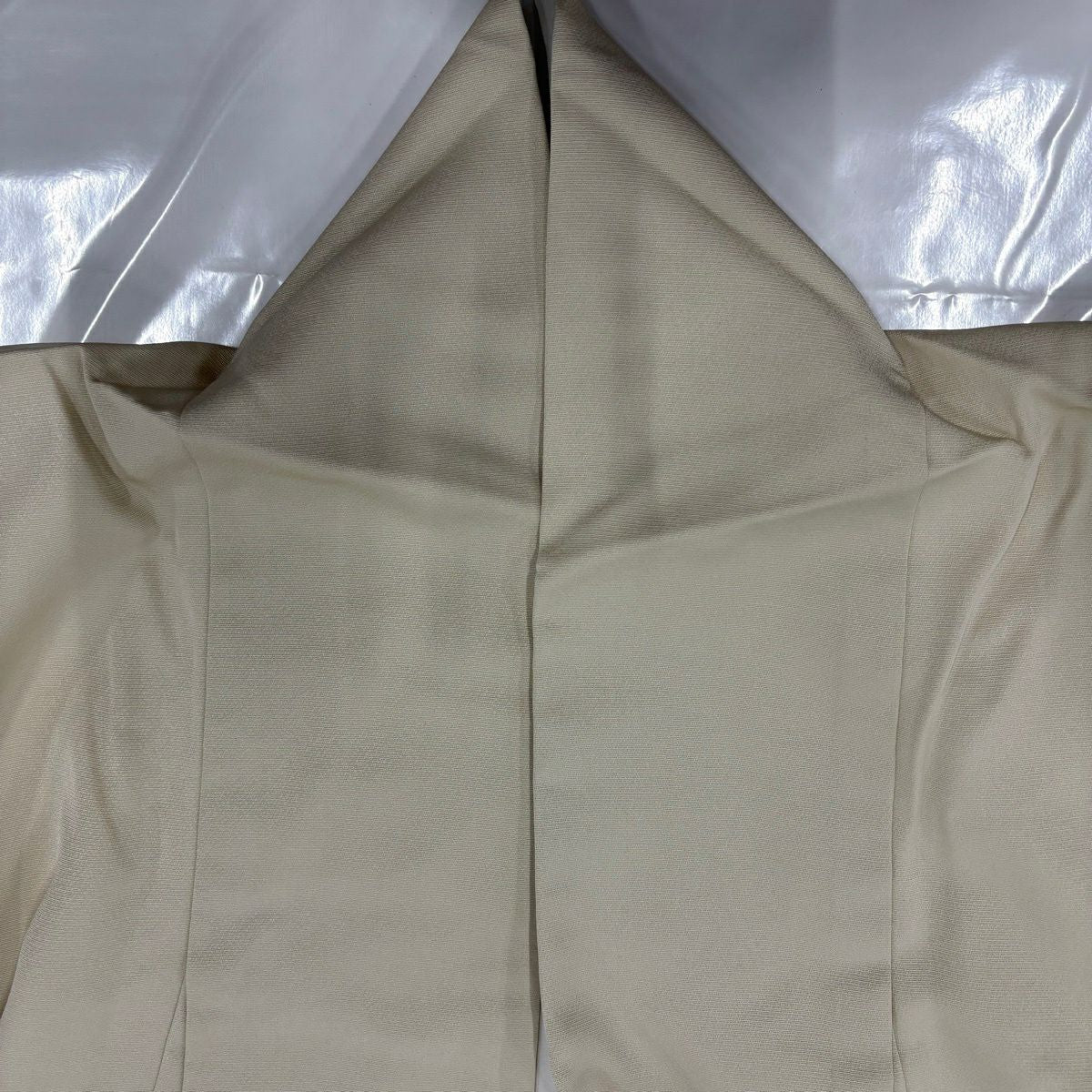 【美品】 留袖禮服禮服 身長157cm 袖長66cm M 雙層 花丸紋 牡丹 金絲 金銀彩 米色 純蠶絲 秀品級 一個紋