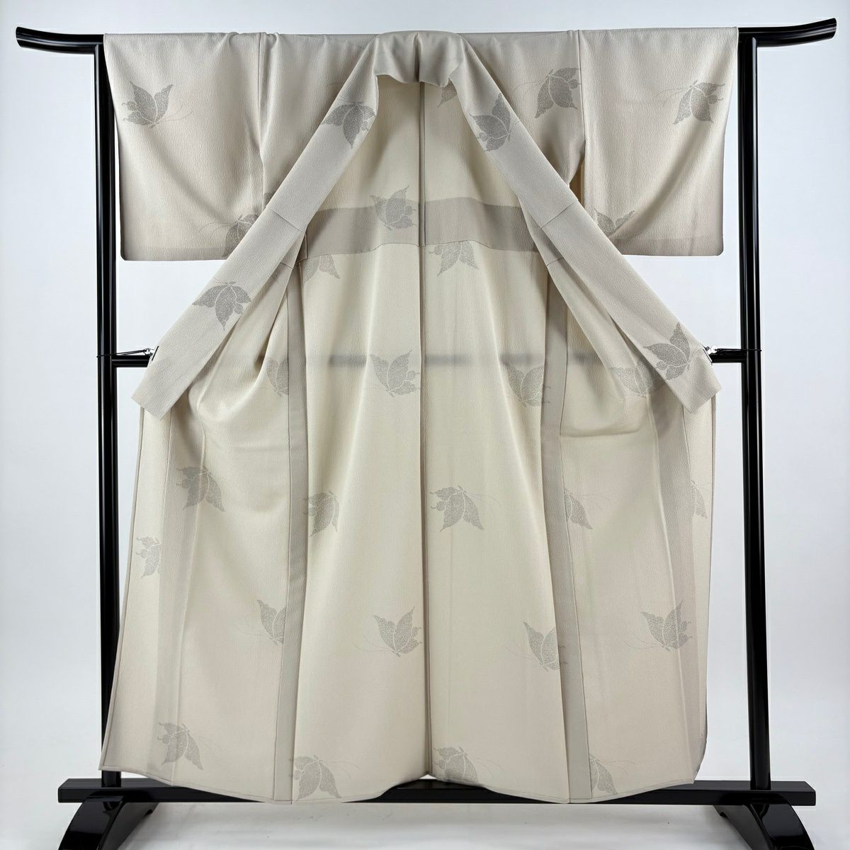 【美品】 小紋 身長157.5cm 袖長64cm M 單層 英 蝶 龜甲絣 米色 化纖 優品級