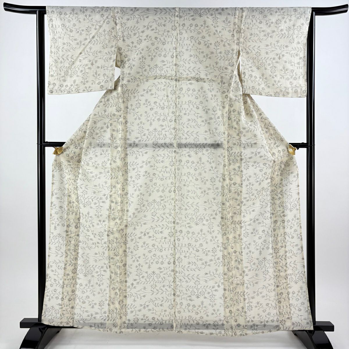 【美品】 紬織 身長162cm 袖長63.5cm S 薄物 夏紬織 草花紋 灰白 純蠶絲 秀品級