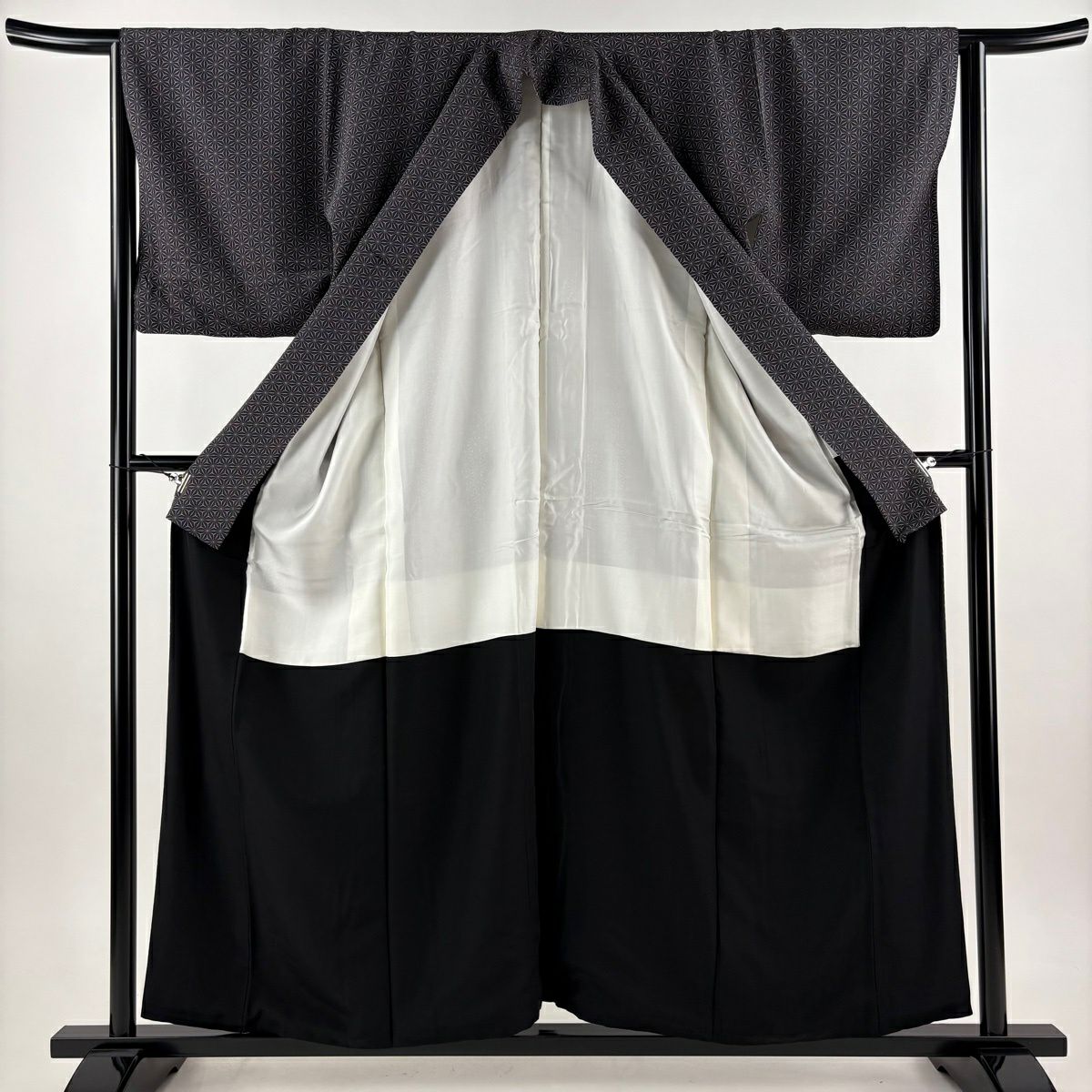 【美品】 小紋 身長157.5cm 袖長63cm S 雙層 麻葉 墨色 純蠶絲 秀品級