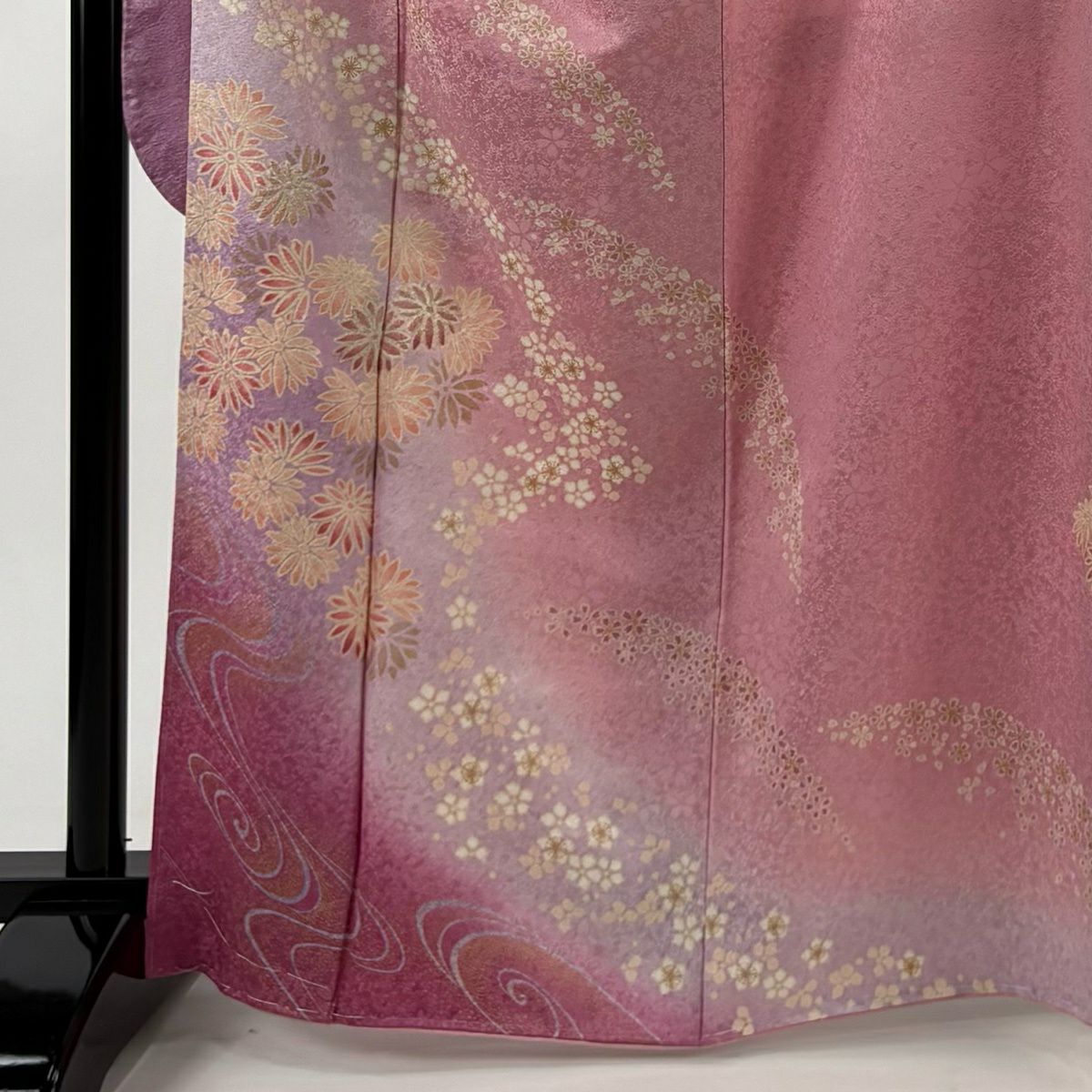 【美品】振袖禮服 身長167cm 袖長69cm L 雙層 草花紋紋 流水 金彩裝飾 漸層 粉紅 純蠶絲 優品級