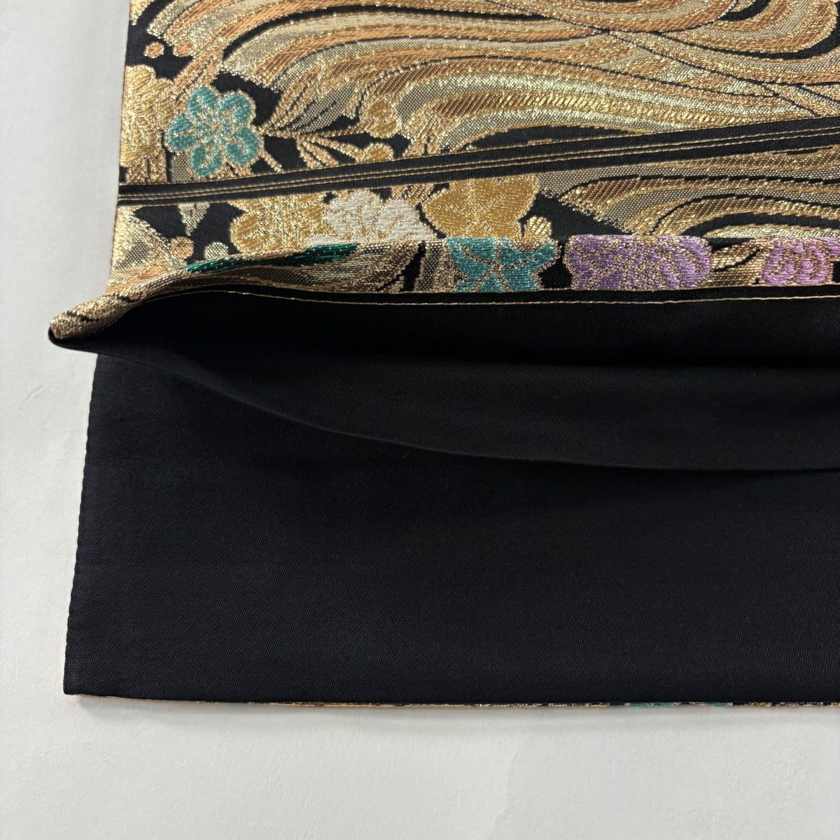 【美品】 袋帶 秀品級 草花紋紋 波 金絲 金金箔 黑 六通 純蠶絲