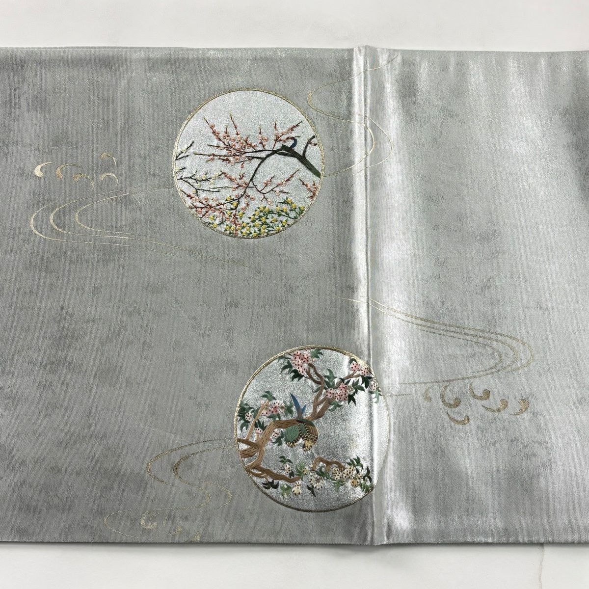 袋帶 秀品級 鈴乃屋 枝花 鳥 刺繡 金金箔 銀 お太鼓圖案 純蠶絲
