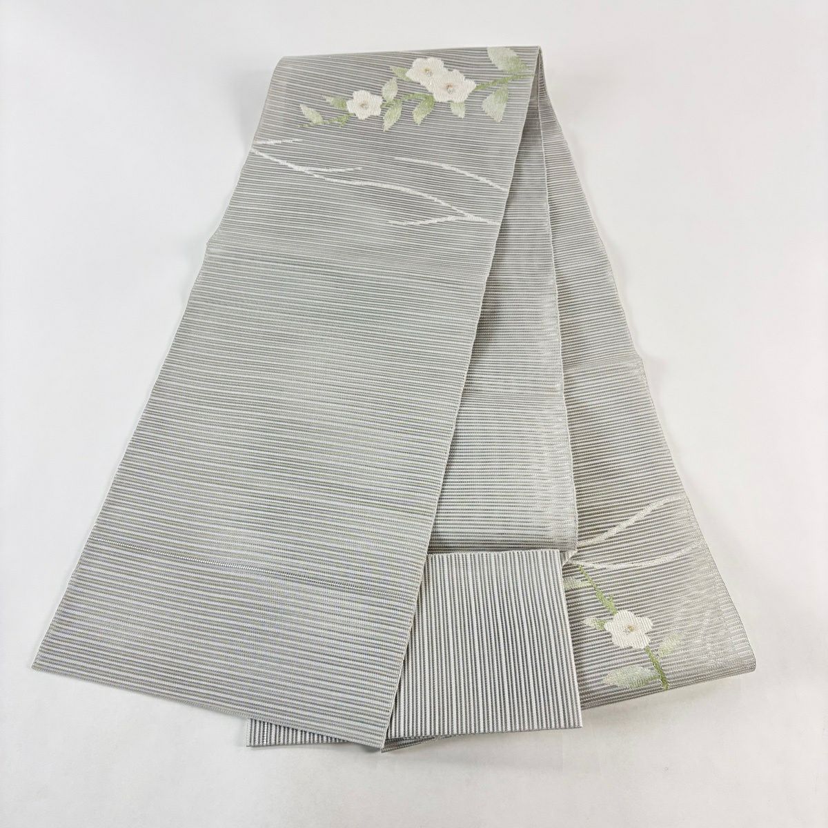 【美品】名古屋帶 秀品級 夏帶 絽 松樹葉裁縫 八寸名古屋帶 トンネル裁縫 枝花 金銀彩 灰色 純蠶絲