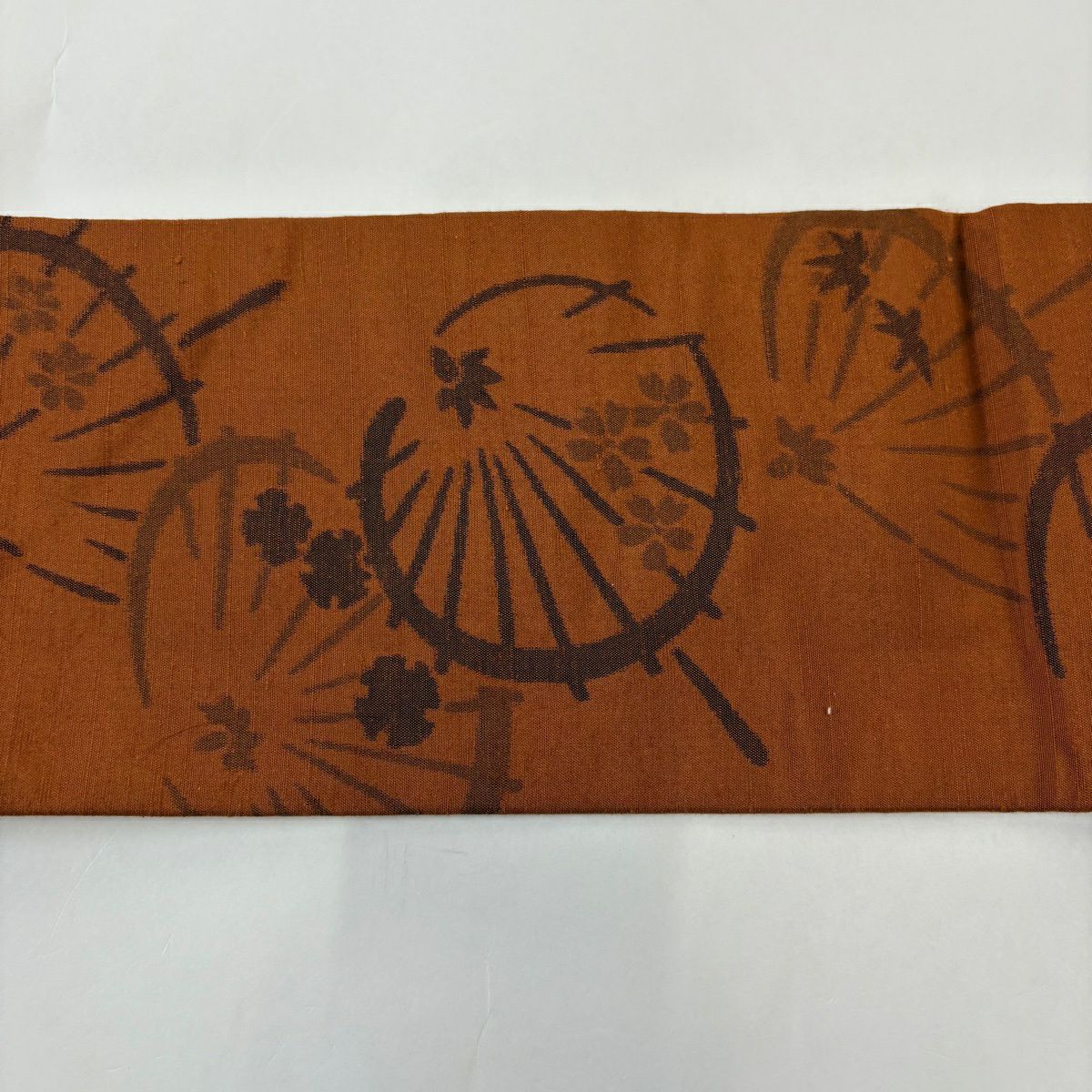 【美品】 名古屋帶 秀品級 紬織織 傘 下駄 茶 純蠶絲