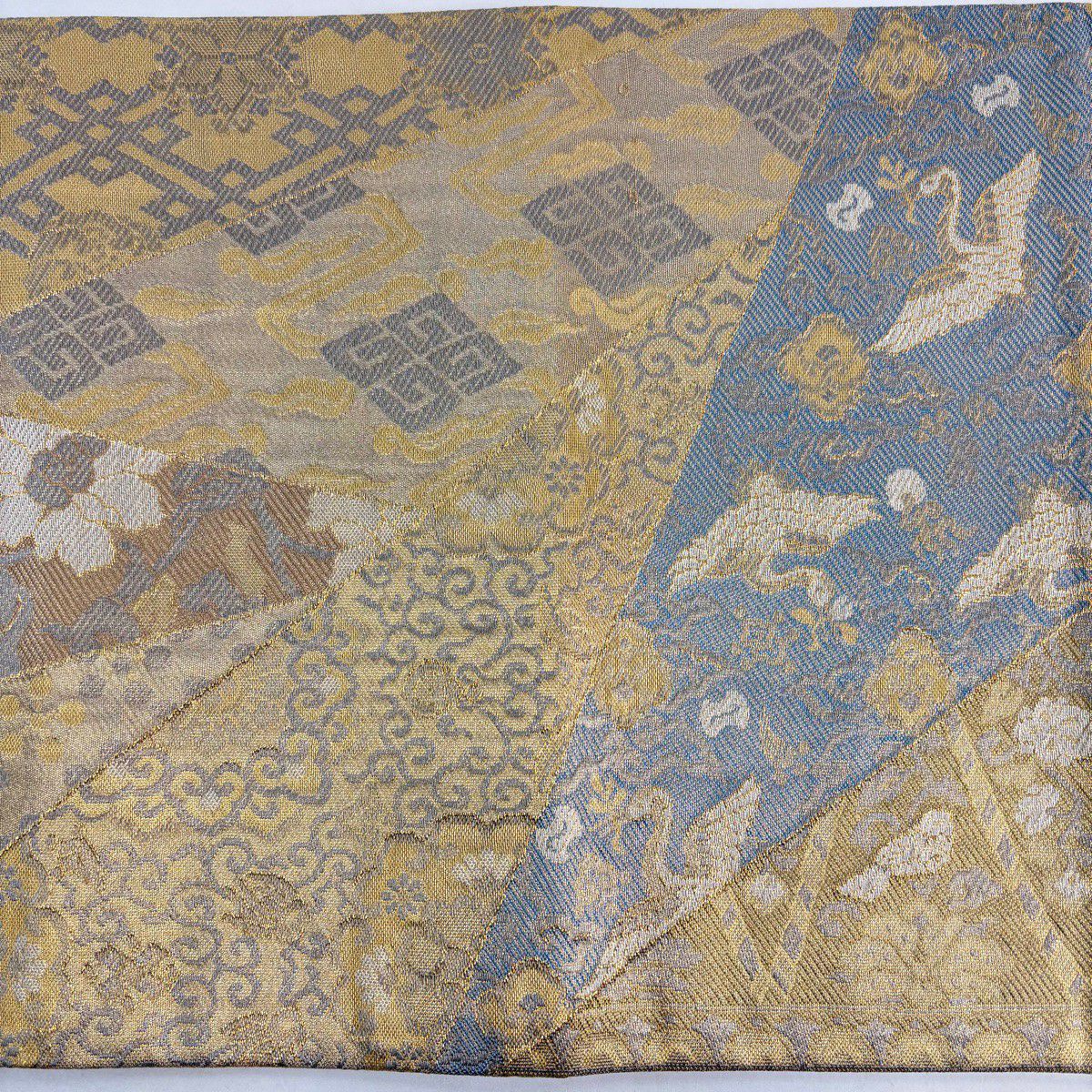 【美品】 袋帶 秀品級 花唐草紋 市松樹 金金箔 金色 全通 純蠶絲