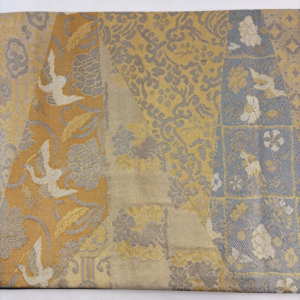 【美品】 袋帶 秀品級 花唐草紋 市松樹 金金箔 金色 全通 純蠶絲