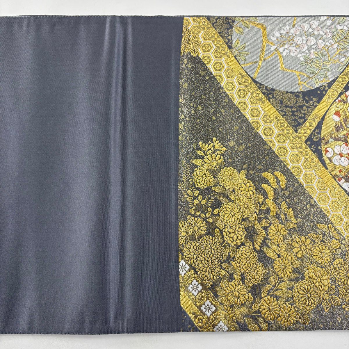 【美品】 袋帶 秀品級 關西仕立 草花紋紋 鳥 金絲 金金箔 灰色 六通 純蠶絲