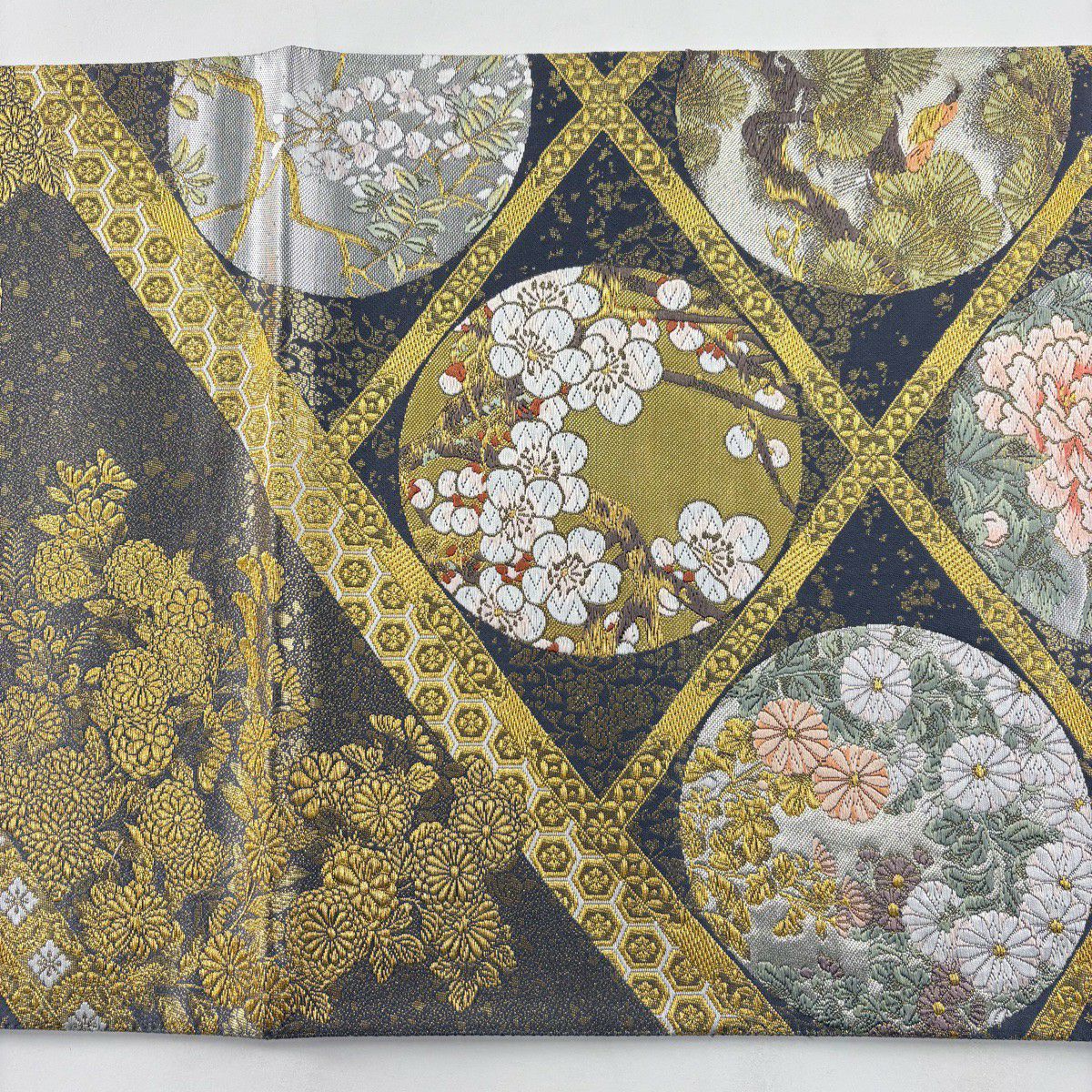 【美品】 袋帶 秀品級 關西仕立 草花紋紋 鳥 金絲 金金箔 灰色 六通 純蠶絲