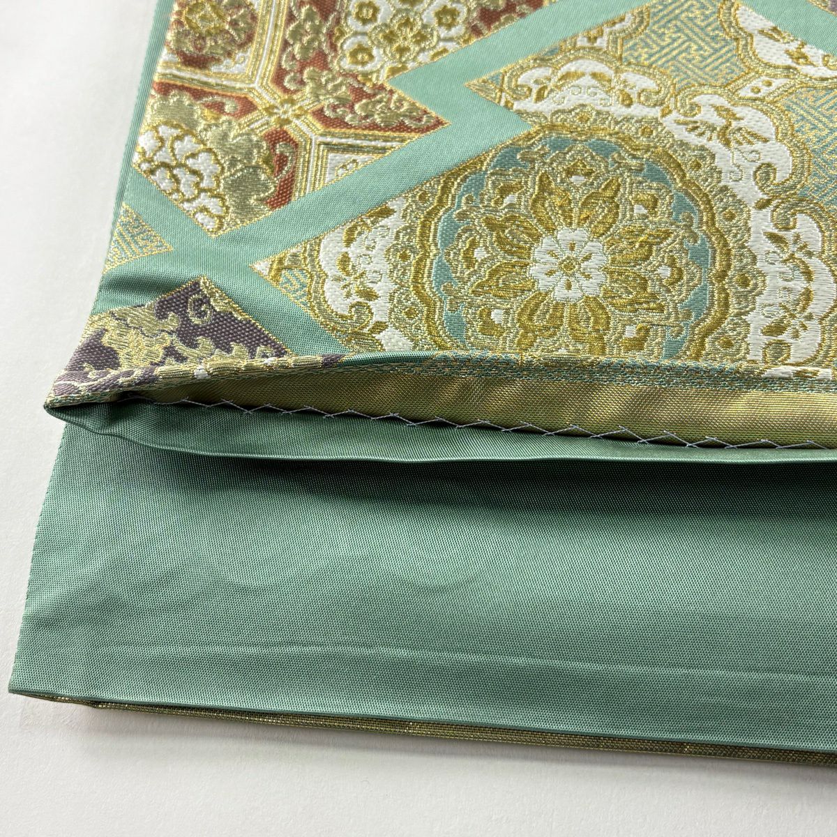 【美品】 袋帶 秀品級 松樹皮菱 花唐草紋 金糸 金金箔 淺綠 六通 純蠶絲