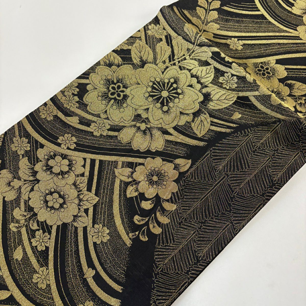 【美品】 袋帶 秀品級 振袖禮服禮服用 櫻花 波紋 金銀絲 金金箔 黑色 六通 純蠶絲