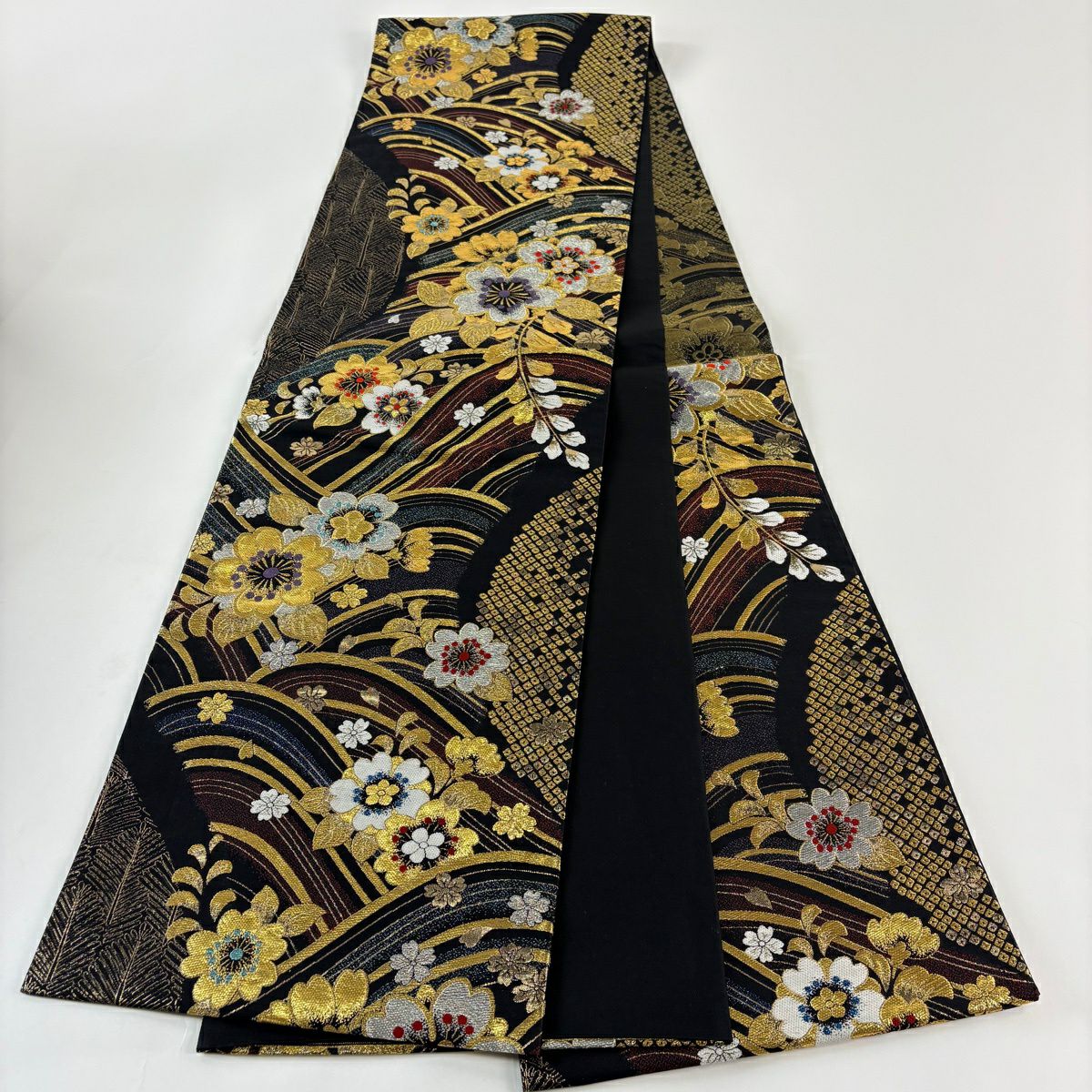 【美品】 袋帶 秀品級 振袖禮服禮服用 櫻花 波紋 金銀絲 金金箔 黑色 六通 純蠶絲