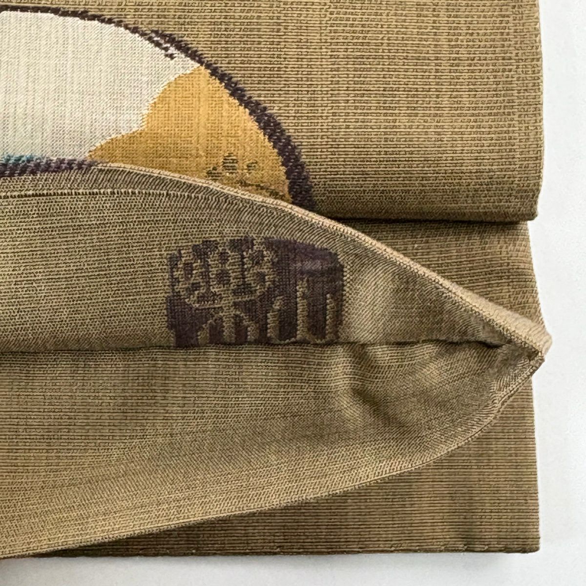 【美品】 袋帶 秀品級 落款あり 椿 丸文 茶 六通 純蠶絲