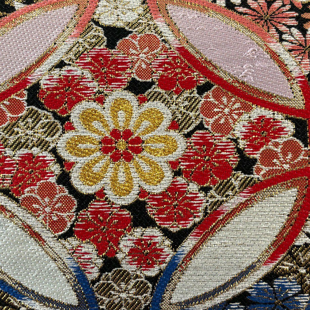【美品】 袋帶 秀品級 振袖禮服禮服用 七寶紋 華紋 金銀彩 刺繡 黑 六通 純蠶絲