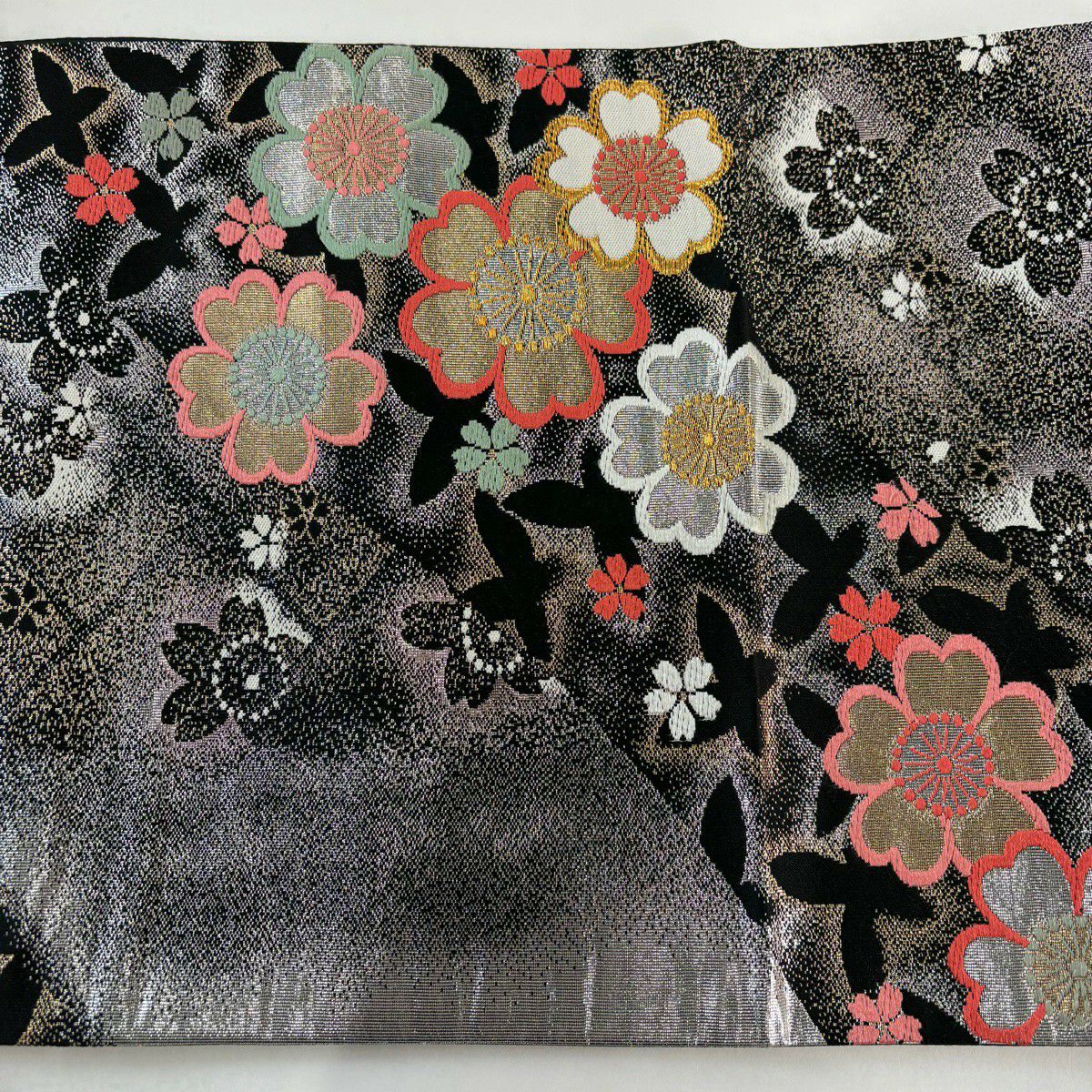 【美品】 袋帶 優品級 振袖禮服禮服用 櫻花 蝴蝶 金絲 刺繡 黑色 六通 純蠶絲