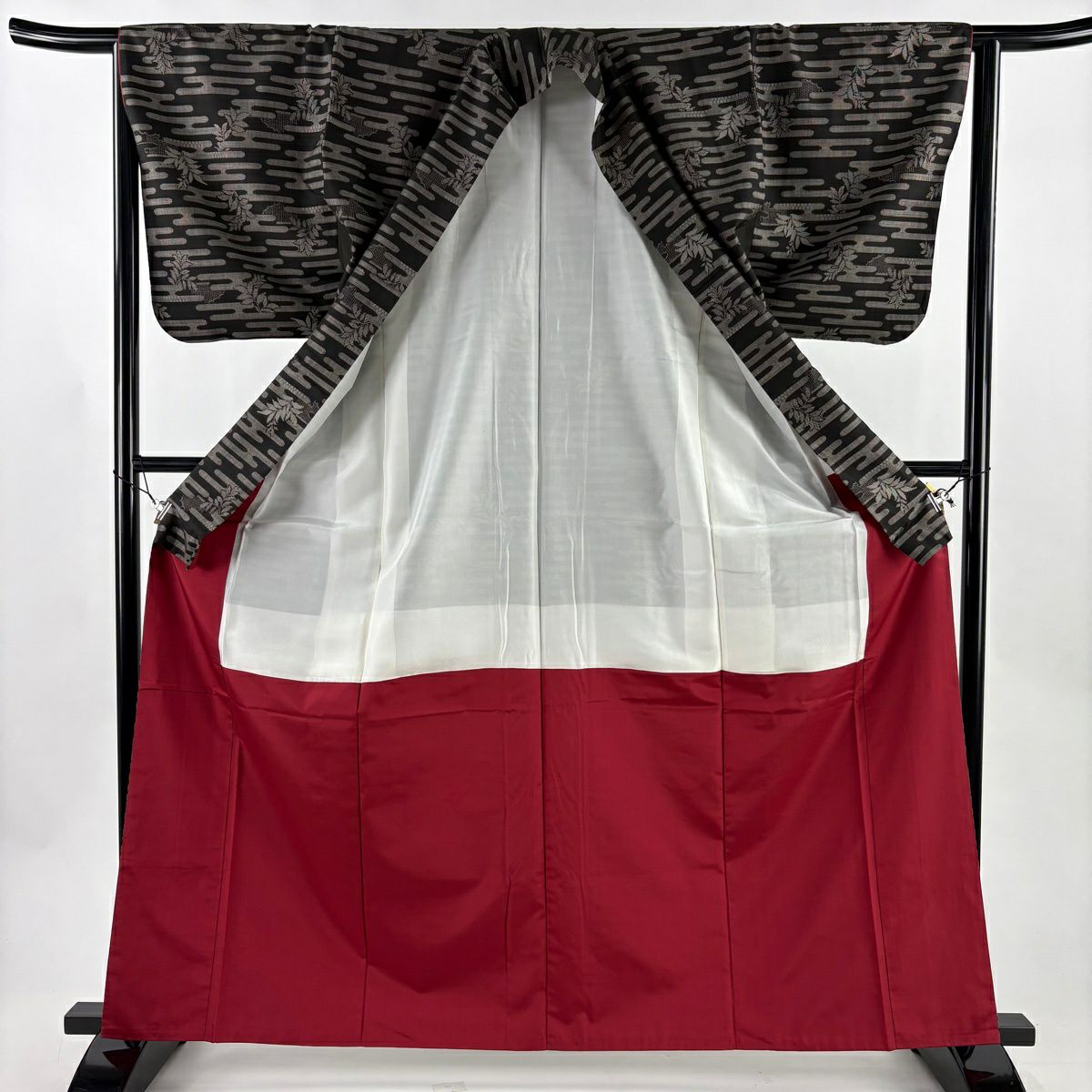 【美品】 大島織 身長162.5cm 袖長64.5cm M 雙層 純泥染 證書あり ヱ霞 葉紋 墨 黑 純蠶絲 優品級