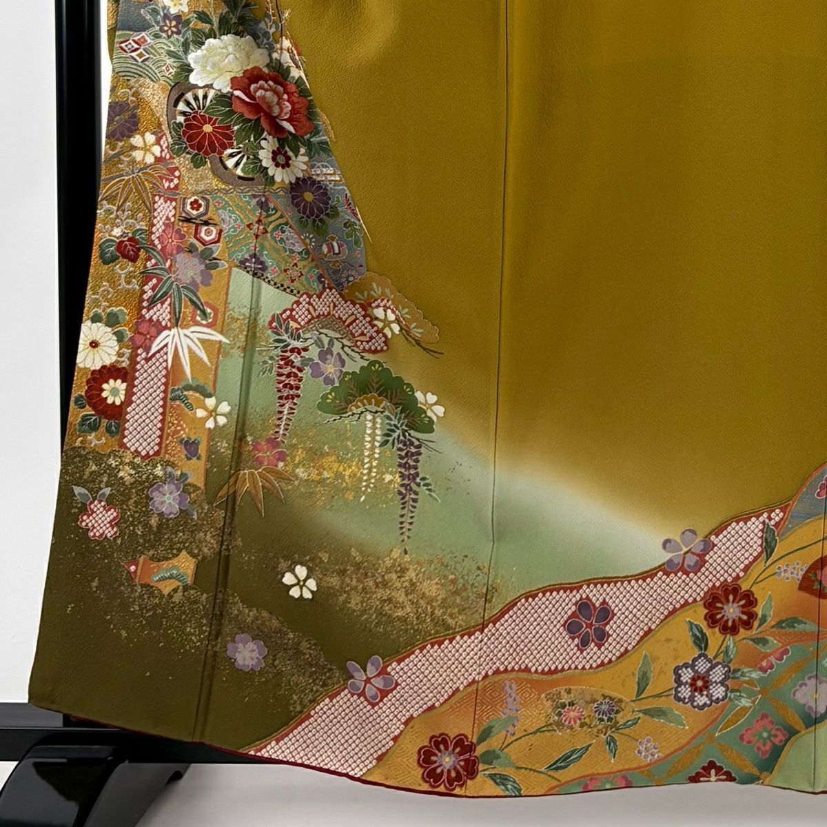 振袖禮服 身長160cm 袖長62.5cm S 雙層 花車 松樹竹子梅花 刺繡 金糸 山吹茶 純蠶絲 秀品級