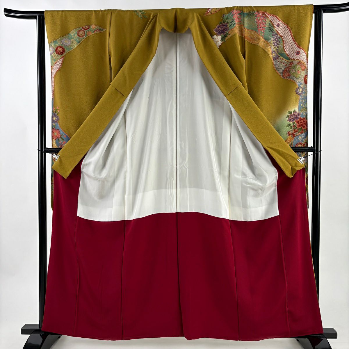 振袖禮服 身長160cm 袖長62.5cm S 雙層 花車 松樹竹子梅花 刺繡 金糸 山吹茶 純蠶絲 秀品級