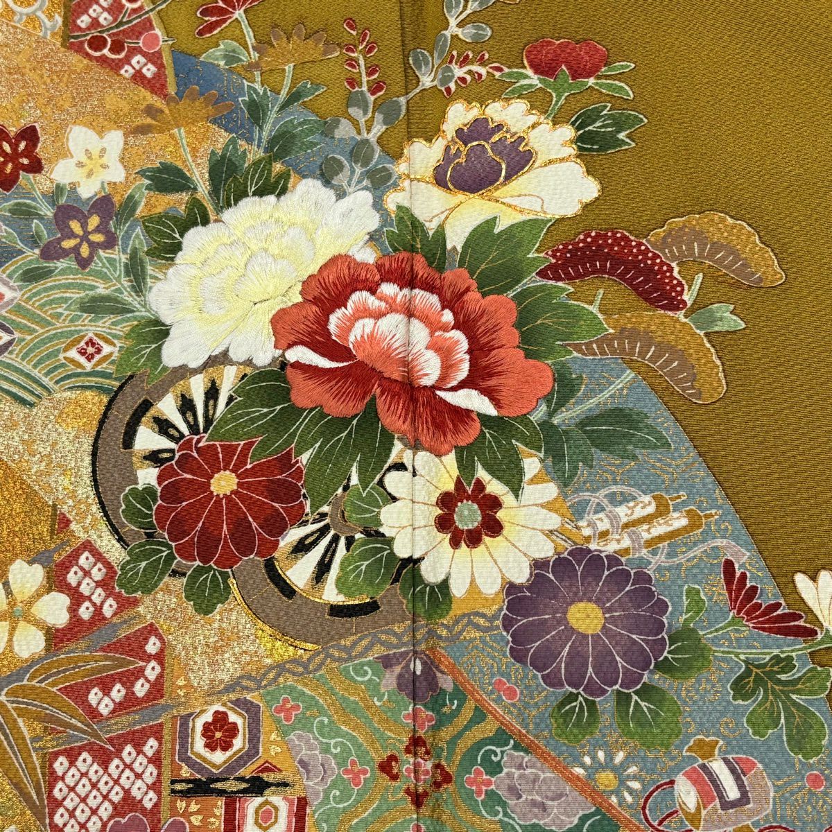振袖禮服 身長160cm 袖長62.5cm S 雙層 花車 松樹竹子梅花 刺繡 金糸 山吹茶 純蠶絲 秀品級