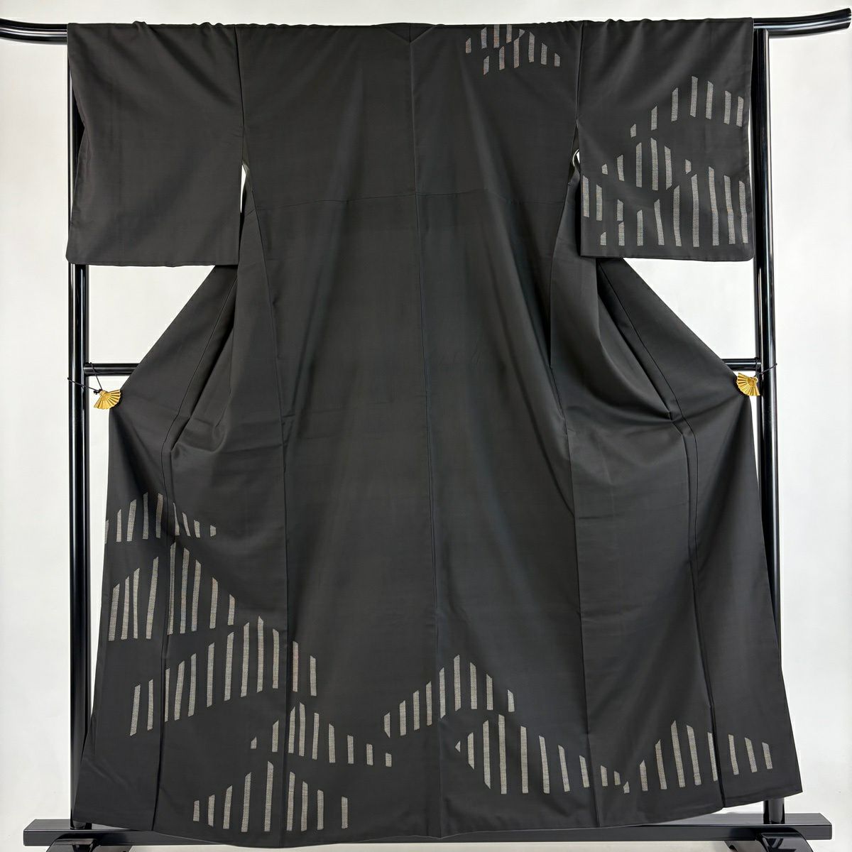 【美品】 付下 身長158.5cm 袖長66.5cm M 雙層 大島紬織地 證書附帶 幾何學圖案 焦茶 純蠶絲 優品級
