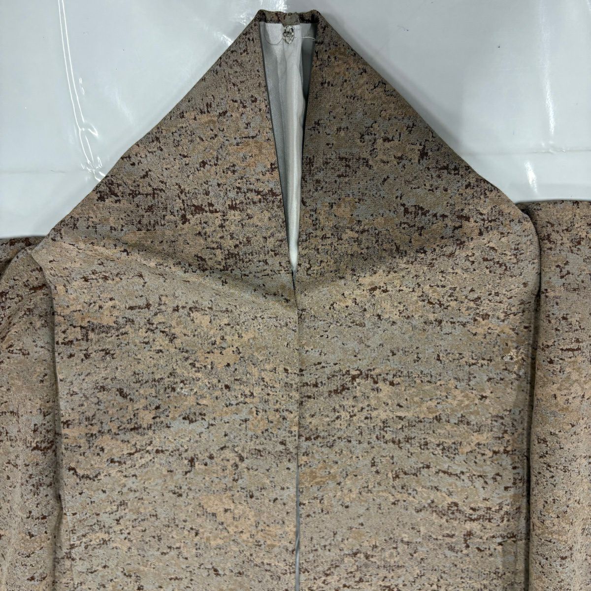 【美品】 小紋 身長160cm 袖長64.5cm M 雙層 地紋 幾何圖案 灰茶 純蠶絲 秀品級