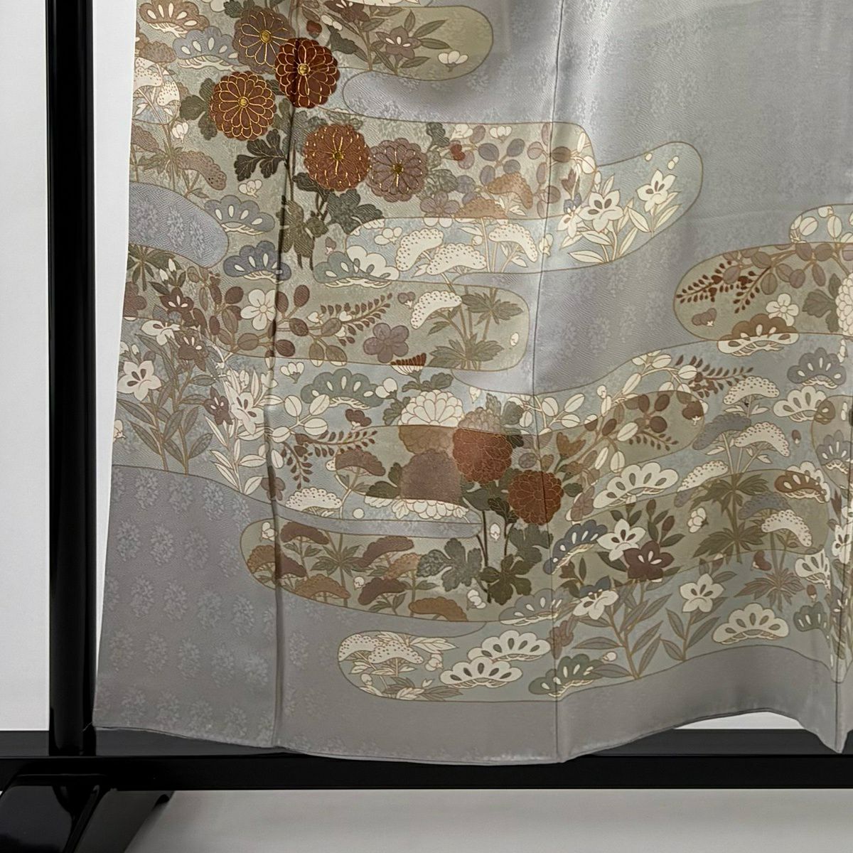 灰色留袖禮服 身長158.5cm 袖長62cm S 雙層 ヱ霞 秋草 金絲 金銀彩 純蠶絲 秀品級 一つ紋
