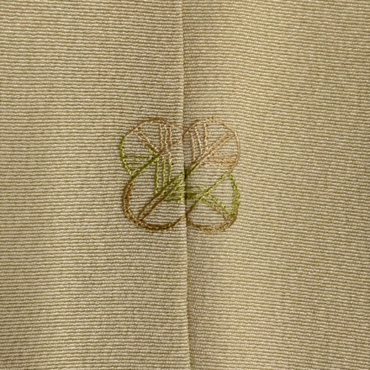 【美品】 留袖禮服禮服 身長154cm 袖長64cm M 雙層 岡村蒼風 ますいわ屋 落款あり 橘 枝梅花 染分 ぼかし 米色 純蠶絲 秀品級 一つ紋