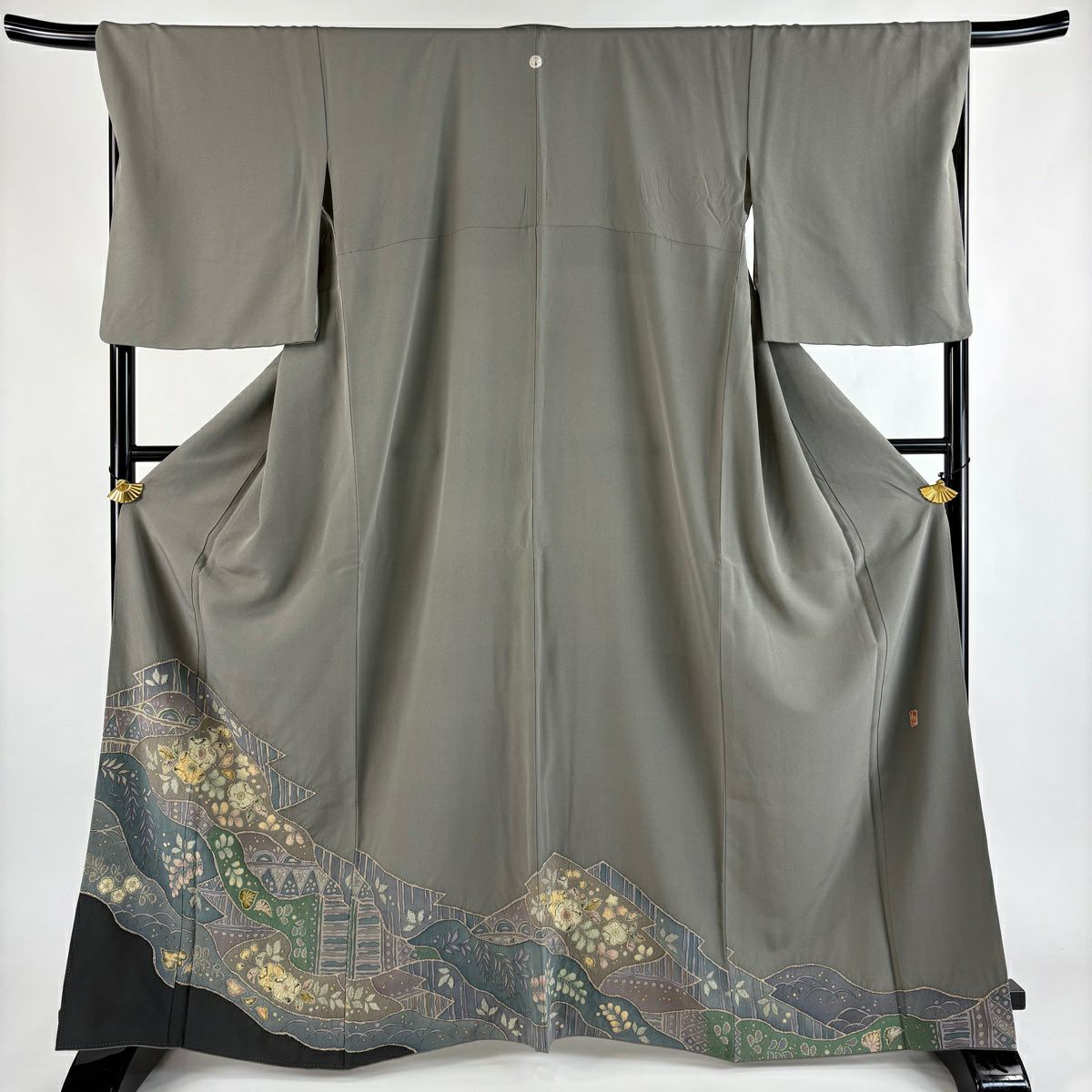 色留袖禮服 身長165cm 袖長67.5cm L 雙層 落款あり 辻花染 松樹皮菱 金銀彩 染分 灰綠 純蠶絲 秀品級 一つ紋