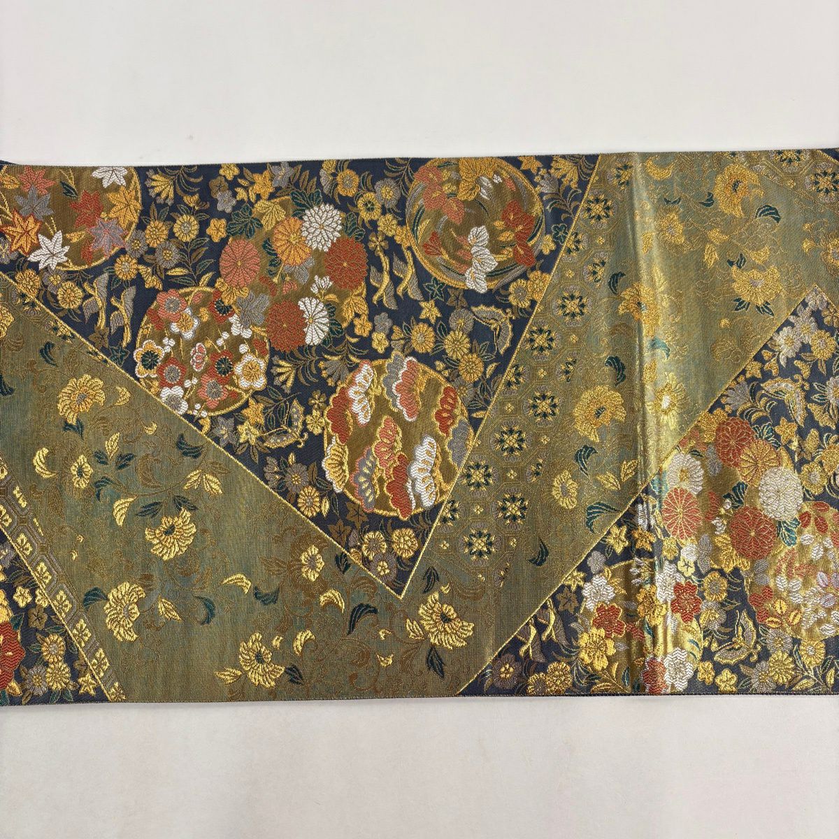 【美品】 袋帶 秀品級 彫金 關西仕立 裂取花丸盡し 金絲 金金箔 青灰 深藍色 六通 純蠶絲