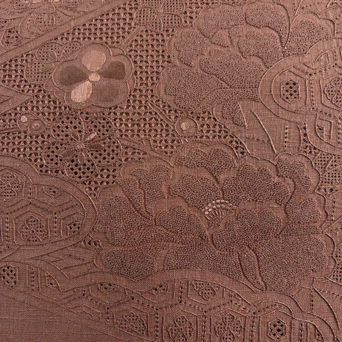 【美品】 袋帶 秀品級 紬織織 牡丹 龜甲 刺繡 粉米色 大鼓圖案 純蠶絲
