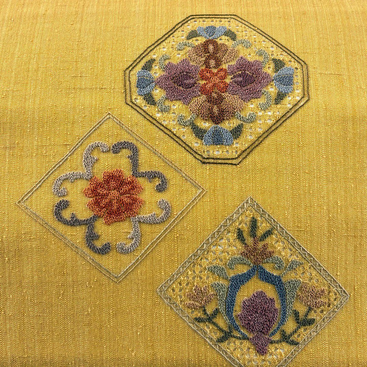 【美品】名古屋帶 秀品級 紬織織 菱花紋 刺繡 芥末色 純蠶絲