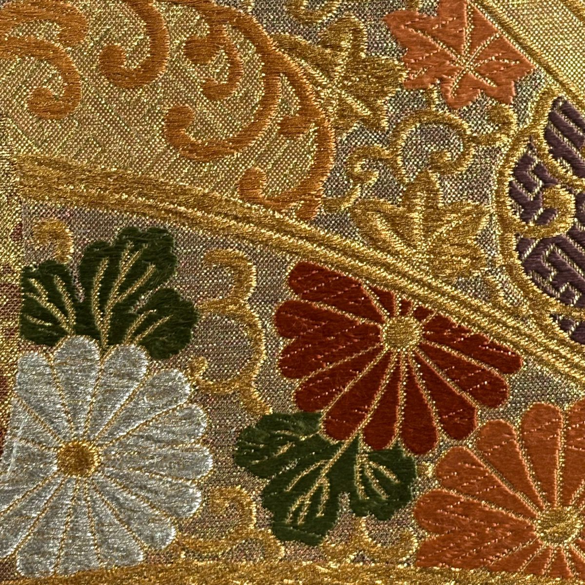 【美品】 袋帶 秀品級 松樹 菊花 金銀彩 金色 全通 純蠶絲