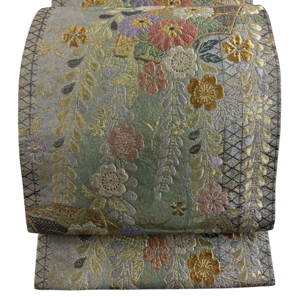 【美品】 袋帶 秀品級 扇子面 草花紋 金糸 金金箔 薄綠 六通 純蠶絲