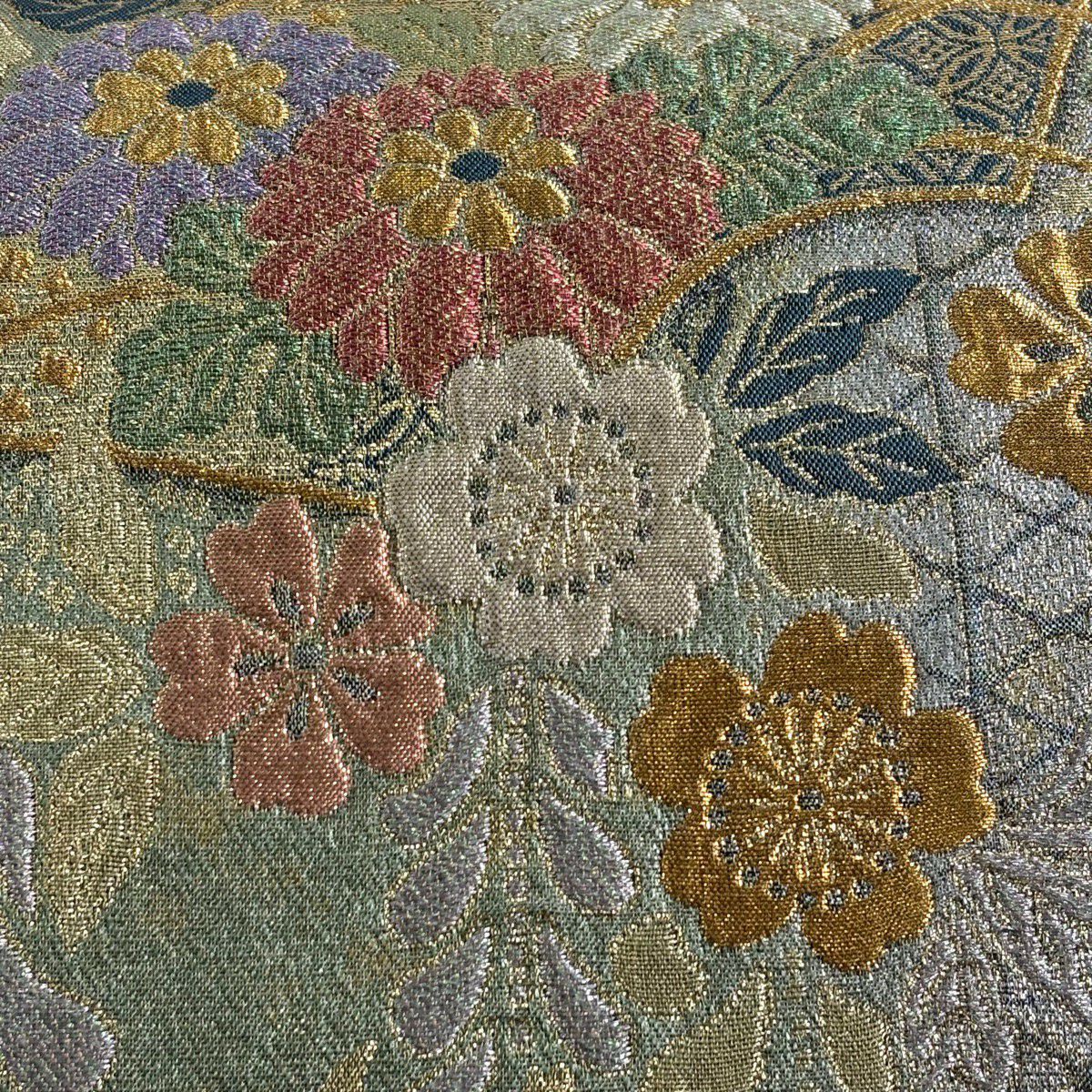【美品】 袋帶 秀品級 扇子面 草花紋 金糸 金金箔 薄綠 六通 純蠶絲