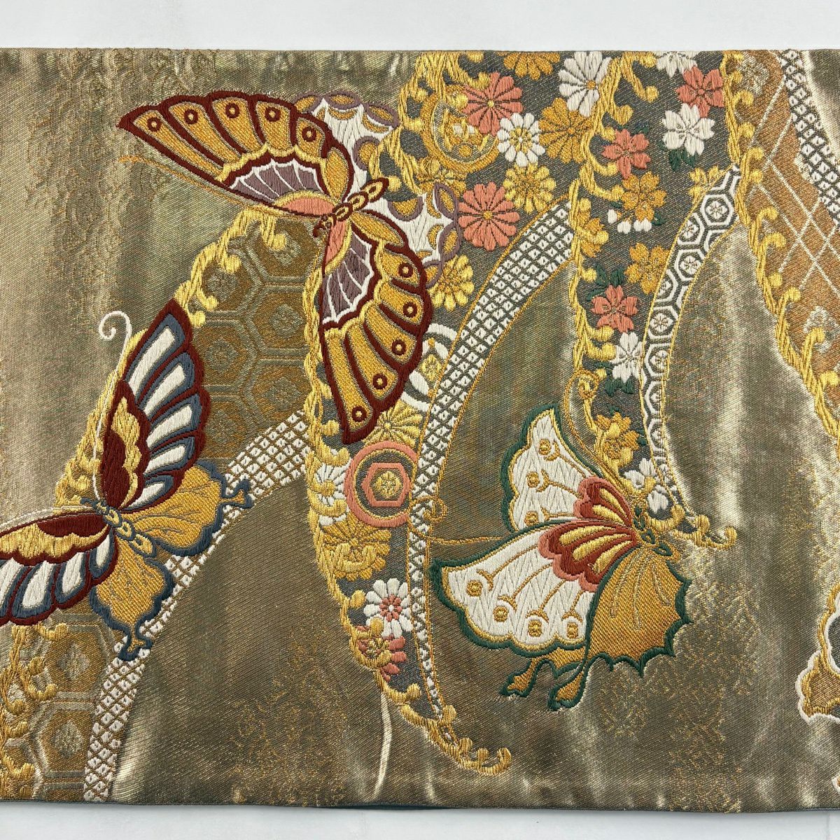 【美品】 袋帶 秀品級 蝶花 金絲 刺繡 金色 六通 純蠶絲