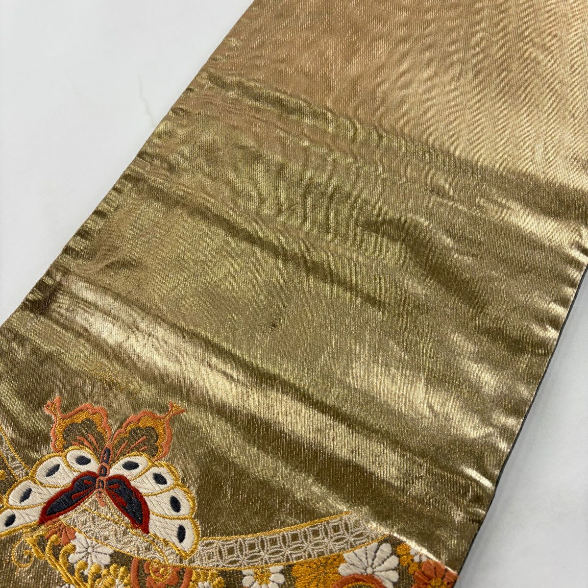 【美品】 袋帶 秀品級 蝶花 金絲 刺繡 金色 六通 純蠶絲