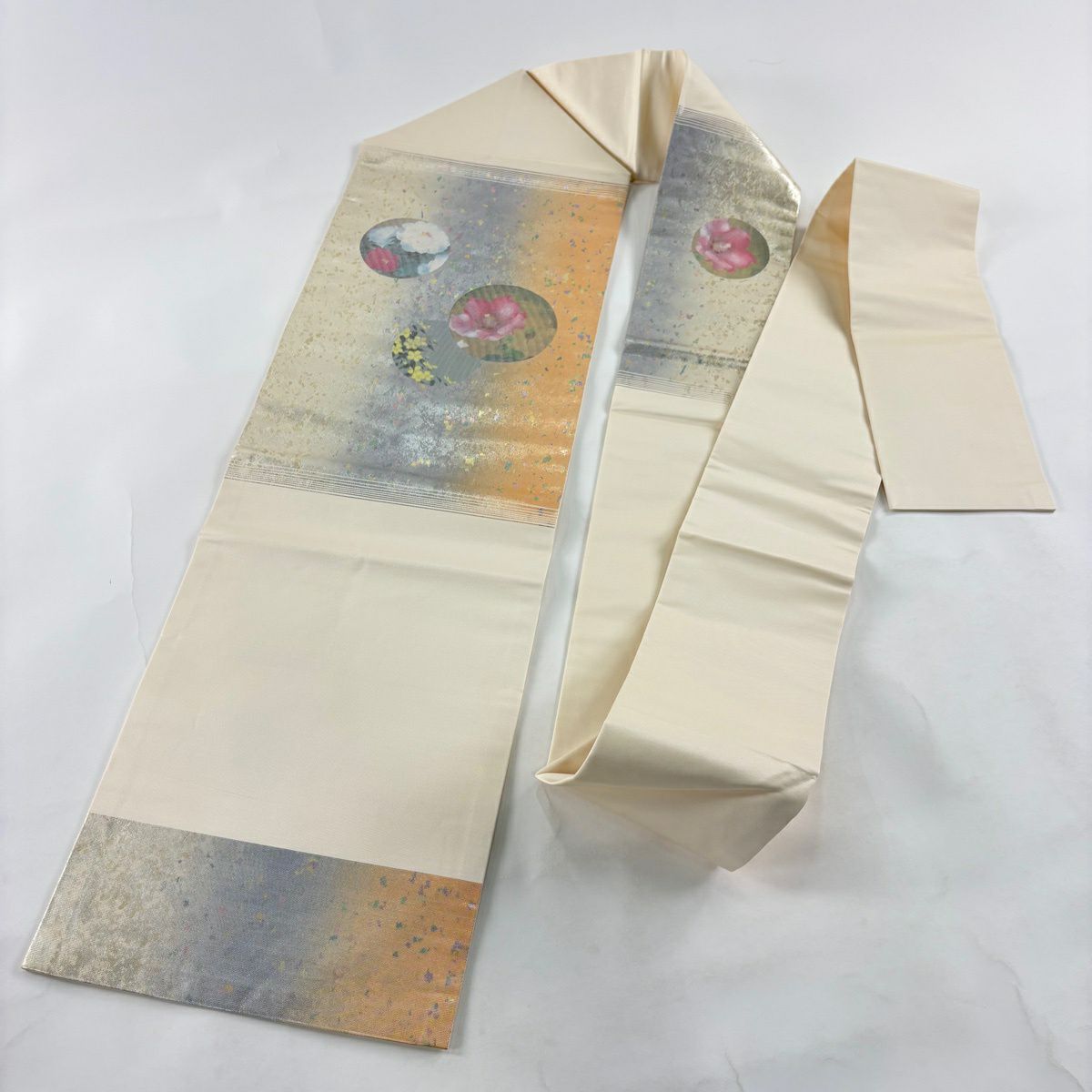 【美品】 名古屋帶 秀品級 圓紋 草花紋紋 螺鈿 金金箔 淺橙色 純蠶絲