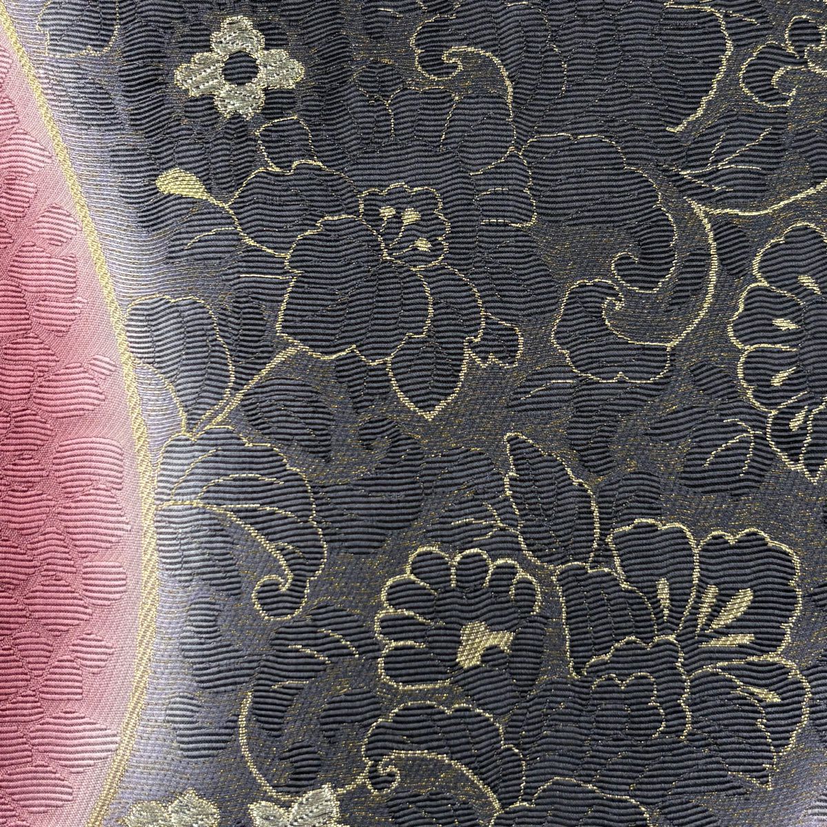 【美品】 袋帶 秀品級 草花紋 金糸 金金箔 紅紫 六通 純蠶絲