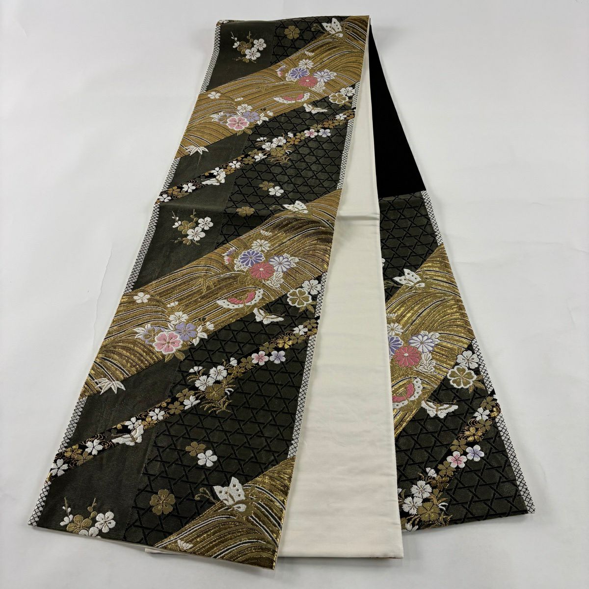 【美品】 袋帶 秀品級 草花紋紋 波紋 金金箔 金絲 黑 六通 純蠶絲