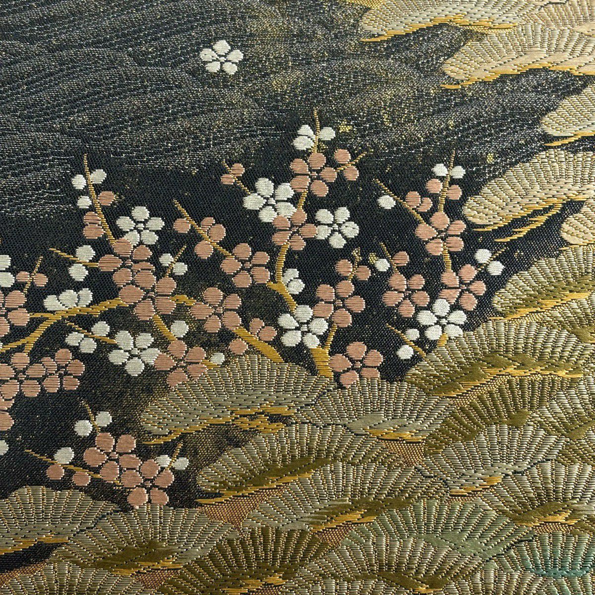 【美品】 袋帶 秀品級 松樹梅花 波 金金箔 黑灰 六通 純蠶絲